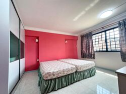 Blk 834 Hougang Central (Hougang), HDB Executive #526124171
